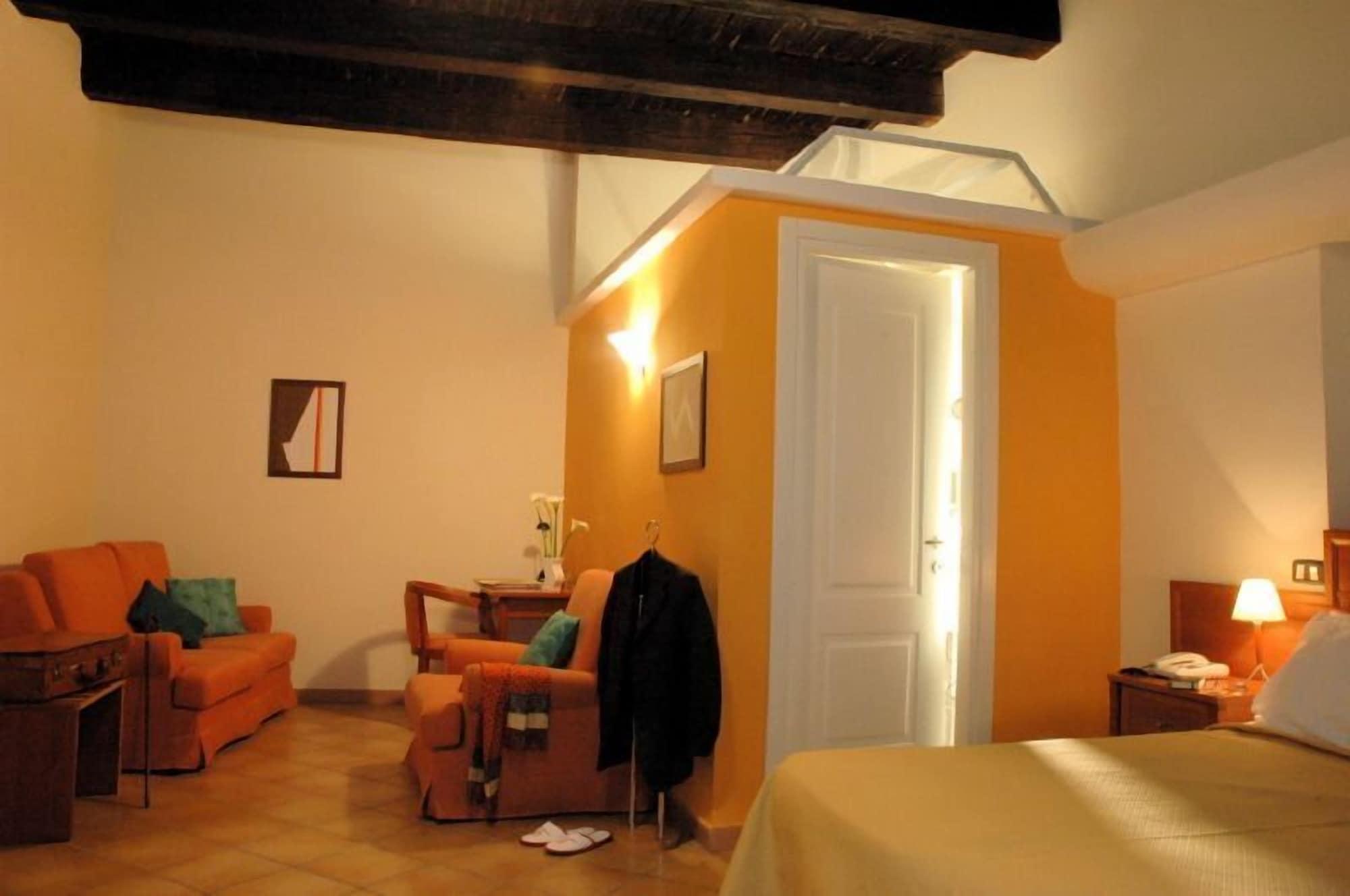 Caravaggio Hotel Naples Luaran gambar