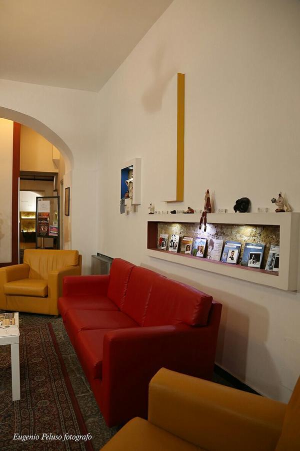 Caravaggio Hotel Naples Luaran gambar